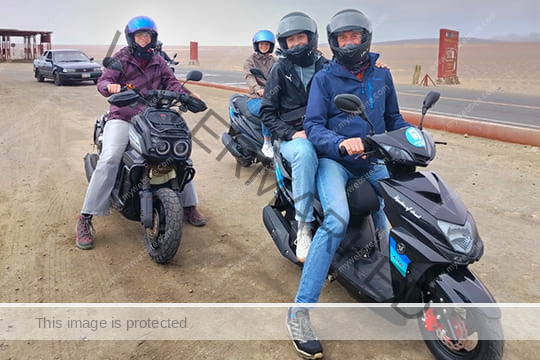 Scooter in Paracas Reserve